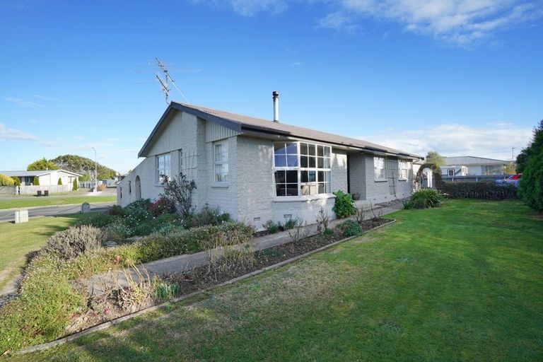 Photo of property in 22 Moray Crescent, Grasmere, Invercargill, 9810
