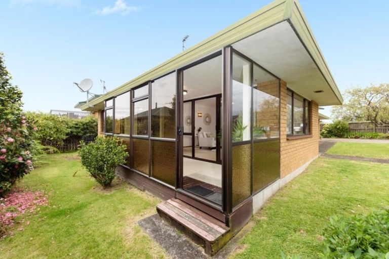 Photo of property in 26 Whitaker Street, Otumoetai, Tauranga, 3110