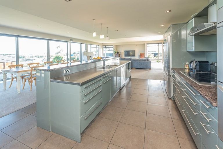 Photo of property in 34 Longbeach Drive, Castlecliff, Whanganui, 4501