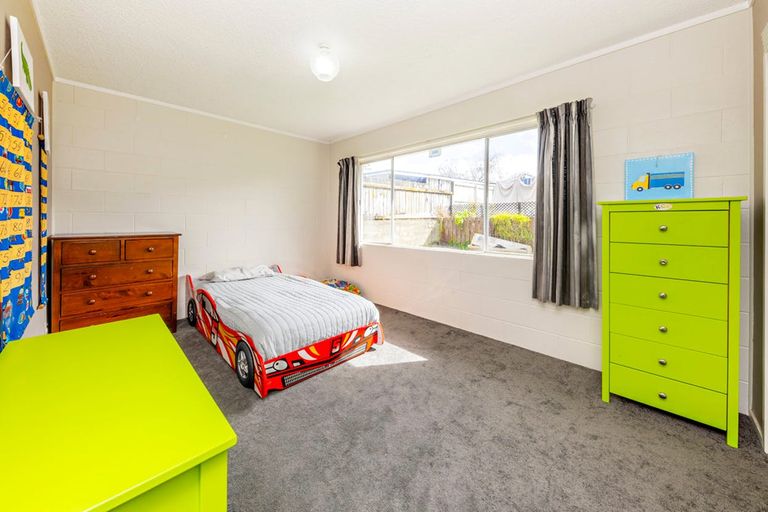 Photo of property in 4/29 South Street, Papakura, 2110