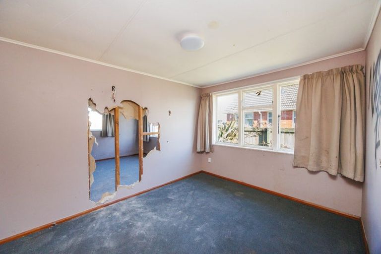 Photo of property in 26 Coventry Street, Highbury, Palmerston North, 4412