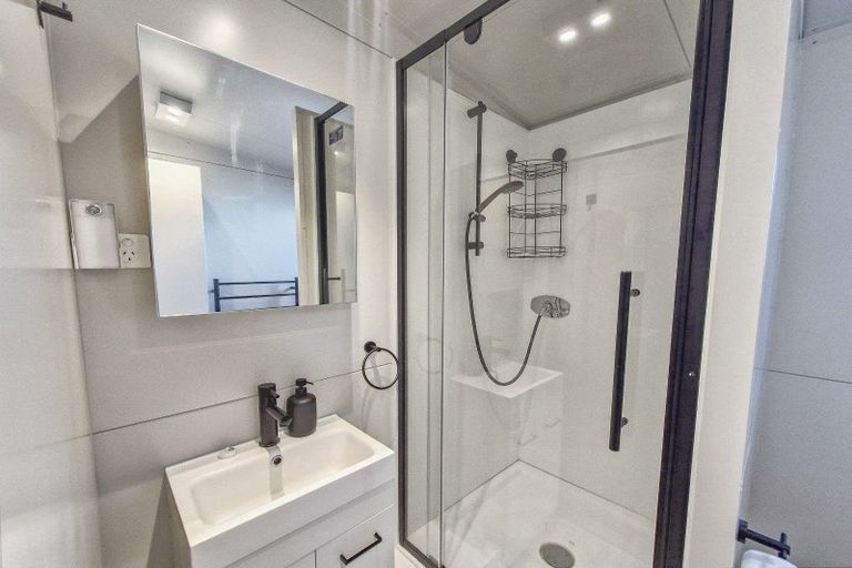 Photo of property in 64 Pratt Avenue, Foxton Beach, Foxton, 4815