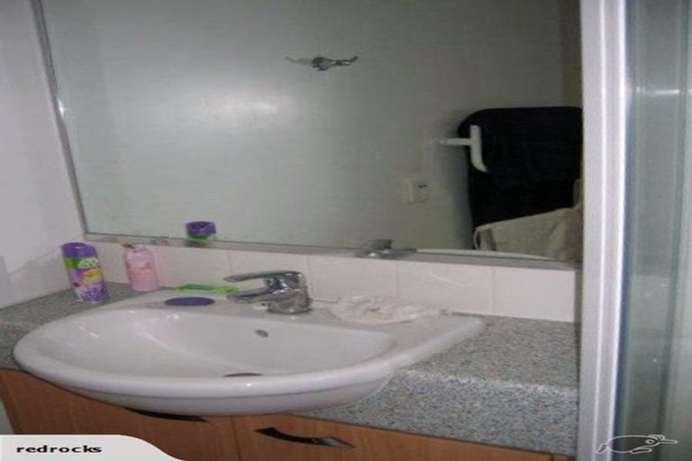 Photo of property in 16 Cruickshank Street, Kilbirnie, Wellington, 6022