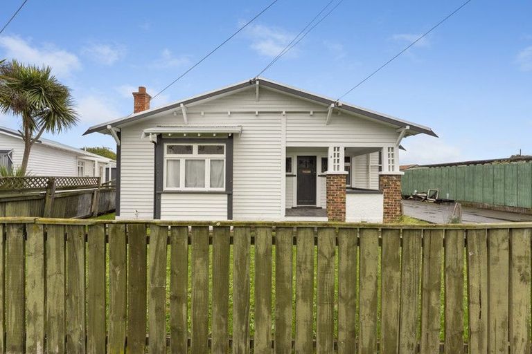 Photo of property in 8 Holyoake Street, Whanganui East, Whanganui, 4500