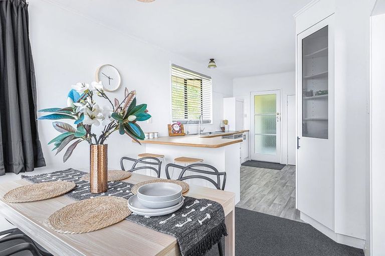 Photo of property in 39 Blomfield Street, Nawton, Hamilton, 3200