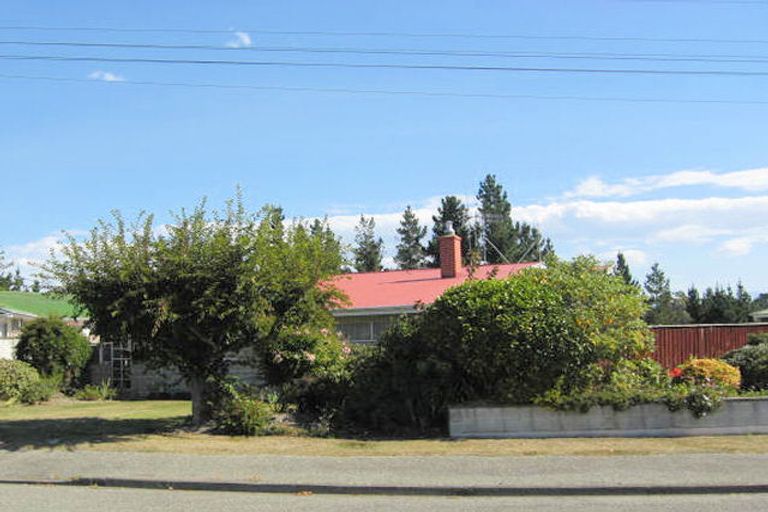 Photo of property in 1 Kowhai Street, Highfield, Timaru, 7910