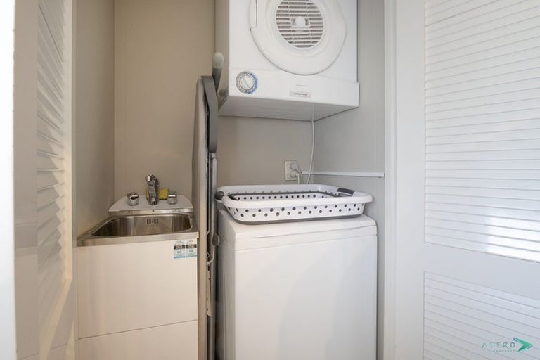 Photo of property in 2/7 London Street, Saint Marys Bay, Auckland, 1011