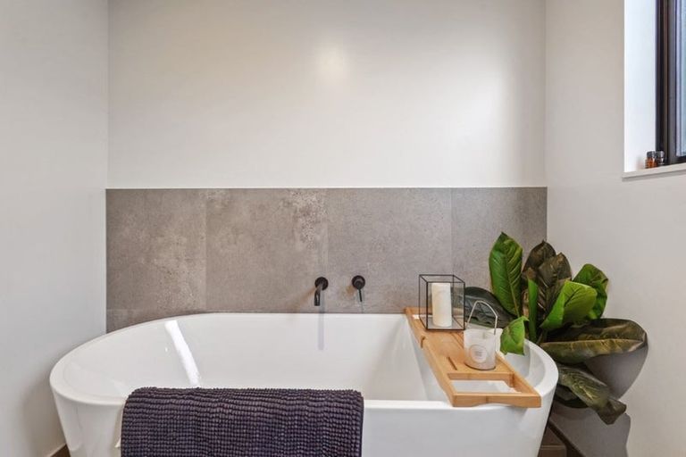 Photo of property in 30a Allard Street, Edgeware, Christchurch, 8013