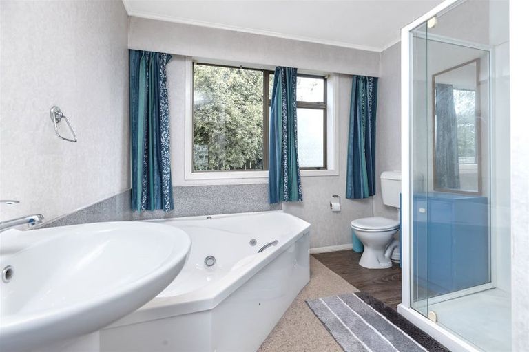 Photo of property in 180 Dixon Street, Masterton, 5810