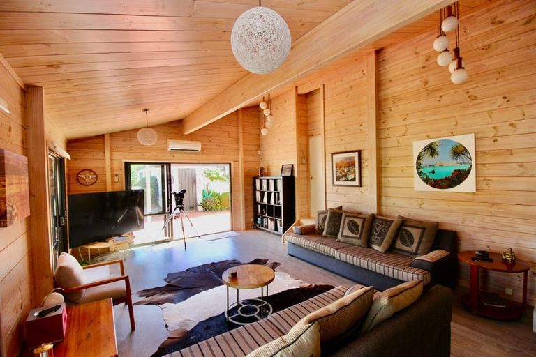 Photo of property in 83 Robinson Road, Whitianga, 3510