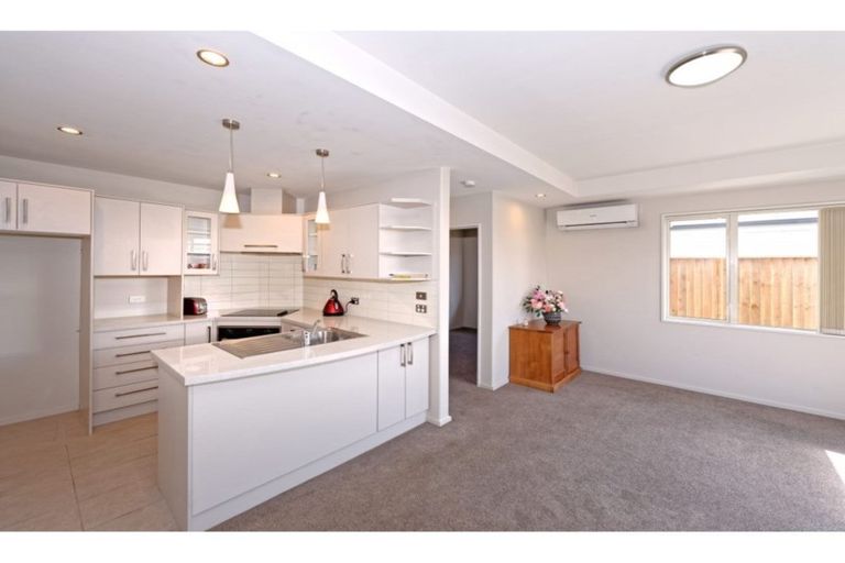 Photo of property in 3/14 Nicholls Road, Halswell, Christchurch, 8025