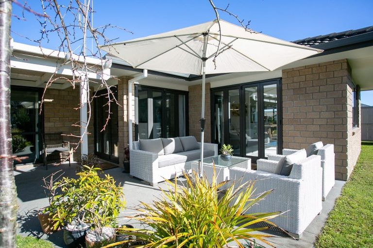 Photo of property in 14 Brancaster Place, Cambridge, 3434