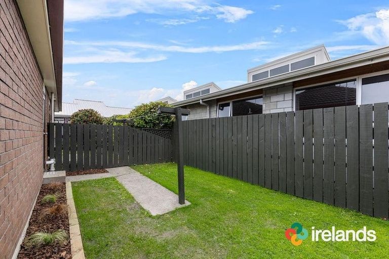 Photo of property in 7/218 Lincoln Road, Addington, Christchurch, 8024