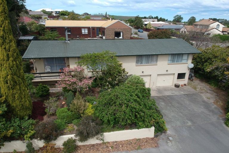 Photo of property in 17 Awamoa Road, South Hill, Oamaru, 9400