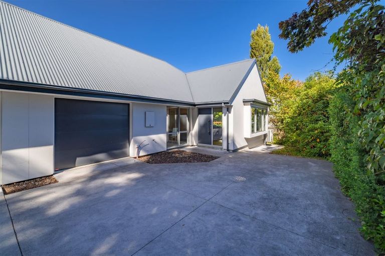 Photo of property in 89b Wairakei Road, Bryndwr, Christchurch, 8053