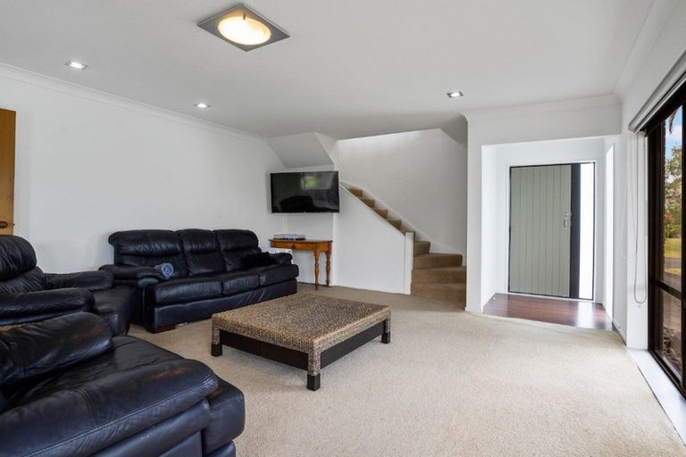 Photo of property in 212 Hauturu Street, Whangamata, 3620