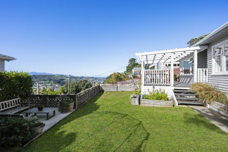 Photo of property in 93b Farnham Street, Mornington, Wellington, 6021