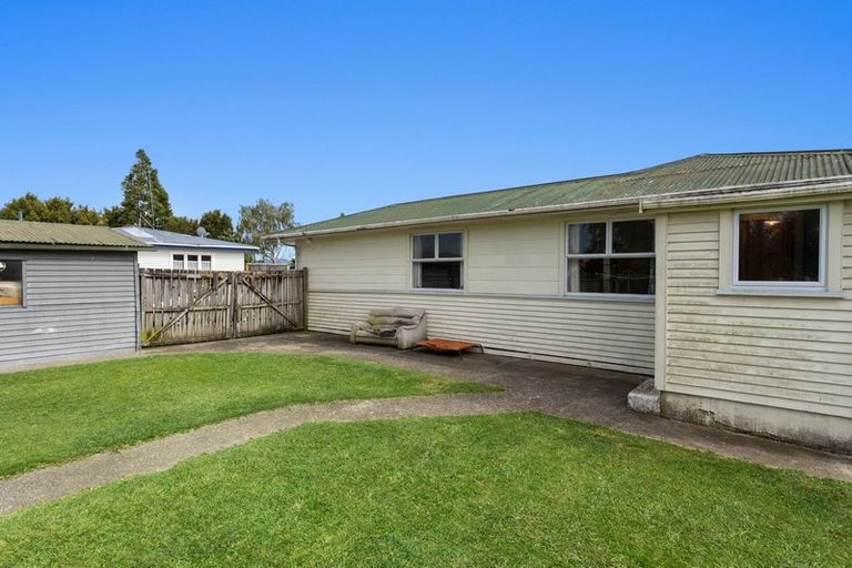 Photo of property in 4 Totara Street, Edgecumbe, 3120