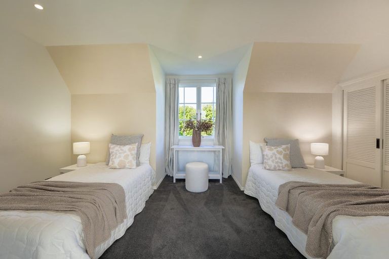 Photo of property in 96 Glandovey Road, Fendalton, Christchurch, 8052