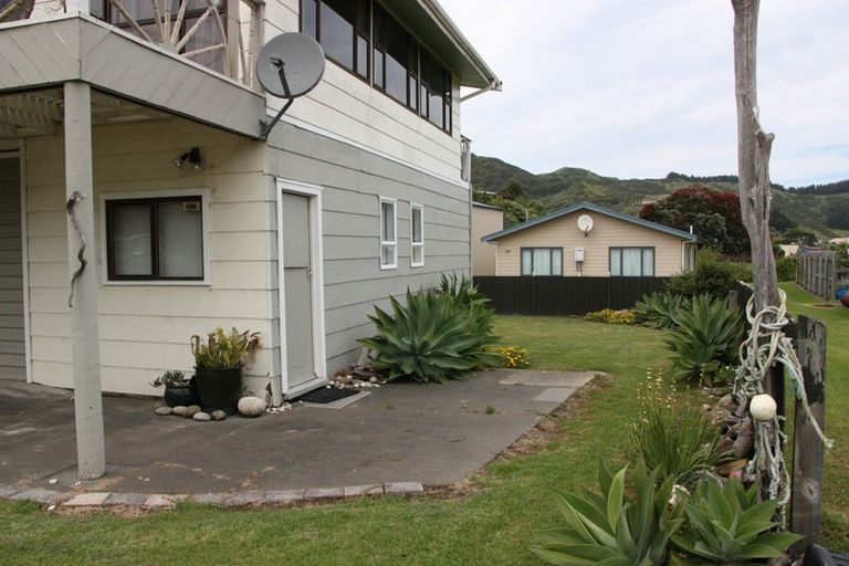 Photo of property in 5 Bill Nolan Place, Mahia, 4198