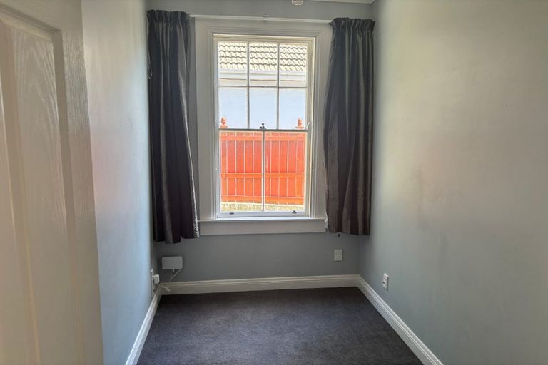 Photo of property in 30a Sutherland Crescent, Melrose, Wellington, 6023