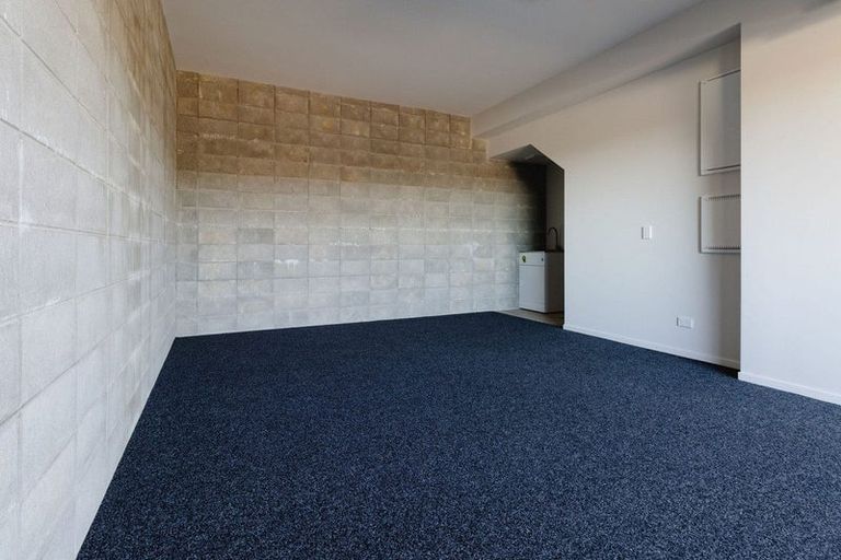 Photo of property in 119 Tiketike Way, Brooklyn, Wellington, 6021