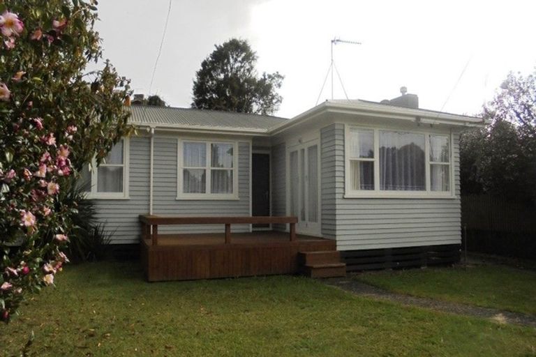 Photo of property in 24 Manapouri Place, Glenview, Hamilton, 3206