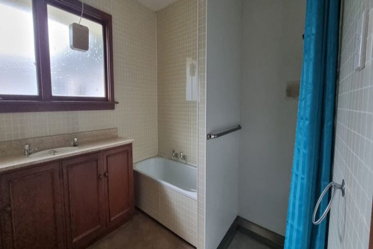 Photo of property in 359 Avonhead Road, Avonhead, Christchurch, 8042