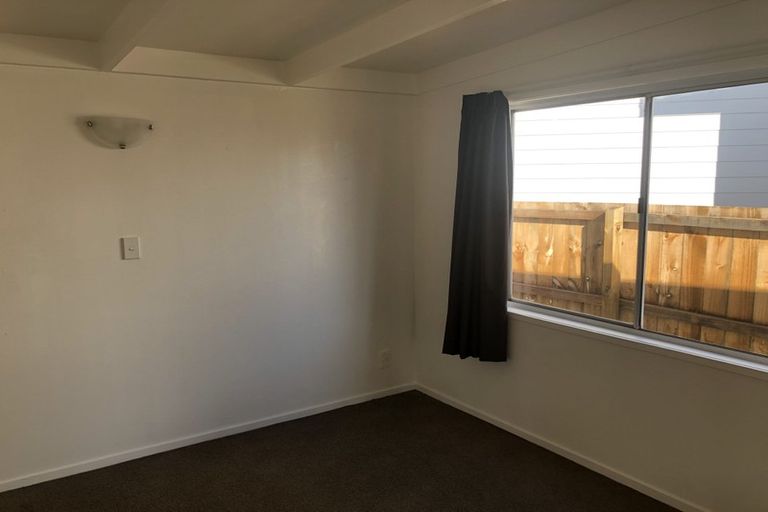 Photo of property in 151 Bruce Mclaren Road, Henderson, Auckland, 0612