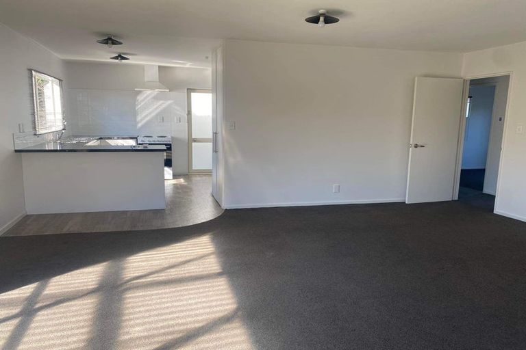 Photo of property in 111a Langdons Road, Papanui, Christchurch, 8053