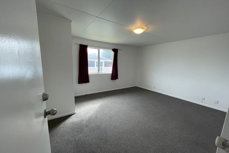 Photo of property in 60 Matai Street, Castlecliff, Whanganui, 4501
