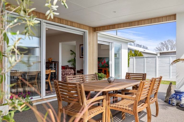 Photo of property in 41 Saint Pauls Drive, Brookfield, Tauranga, 3110