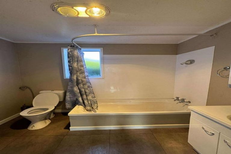 Photo of property in 3/199 Queenspark Drive, Parklands, Christchurch, 8083