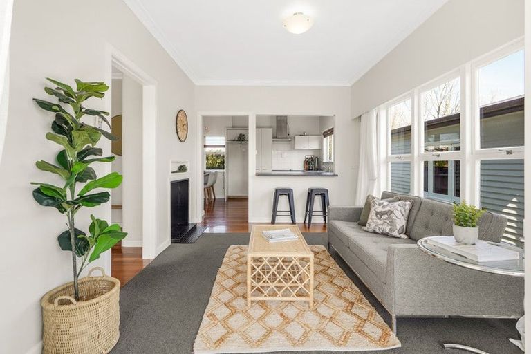 Photo of property in 18 Mcnicol Street, Fairfield, Hamilton, 3214