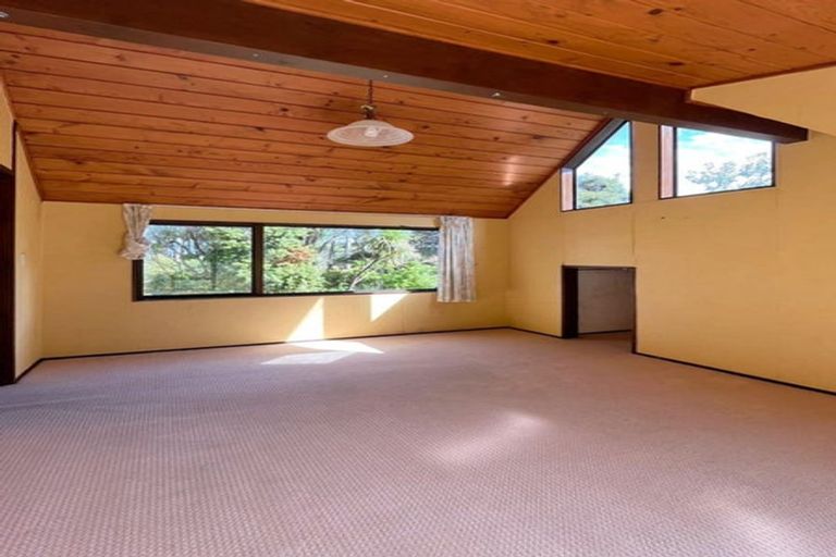 Photo of property in 17 Kay Road, Swanson, Auckland, 0614