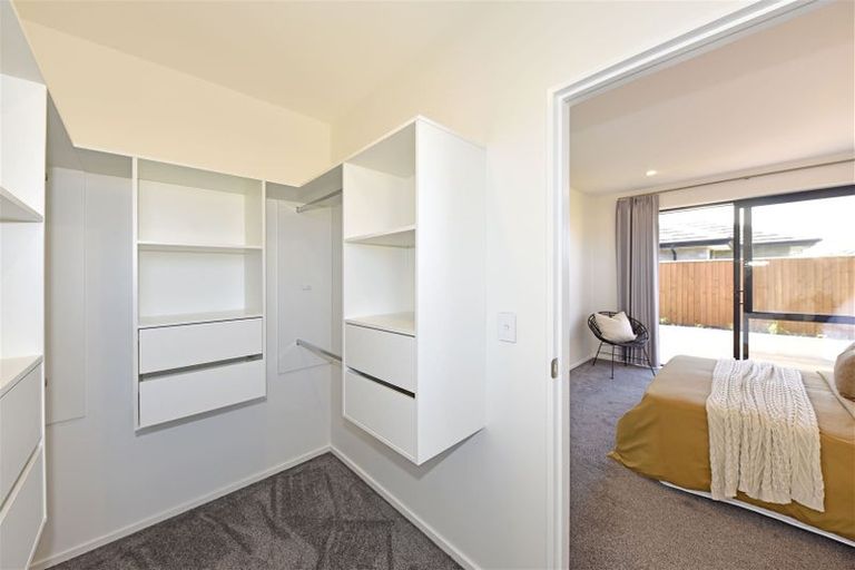 Photo of property in 11 Helen Place, Halswell, Christchurch, 8025