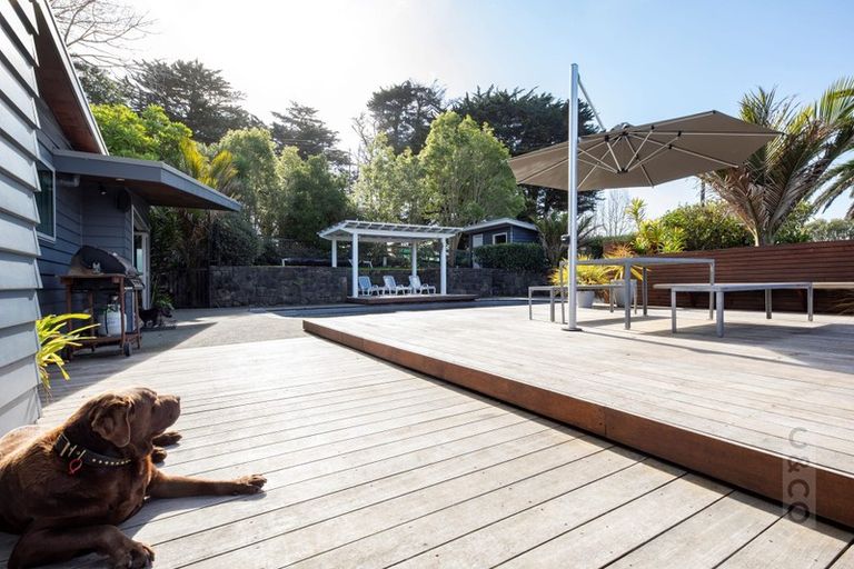 Photo of property in 175 Hanham Road, Kumeu, 0891