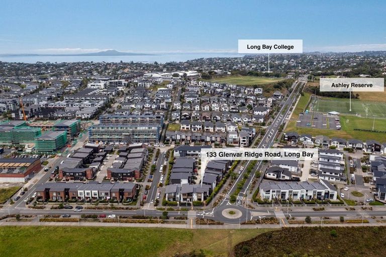 Photo of property in 133 Glenvar Ridge Road, Long Bay, Auckland, 0630