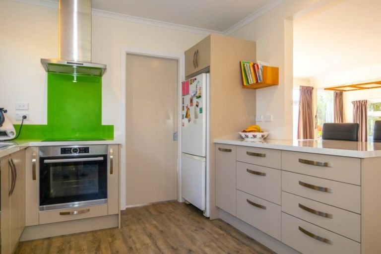 Photo of property in 76 Mckenzie Street, Geraldine, 7930