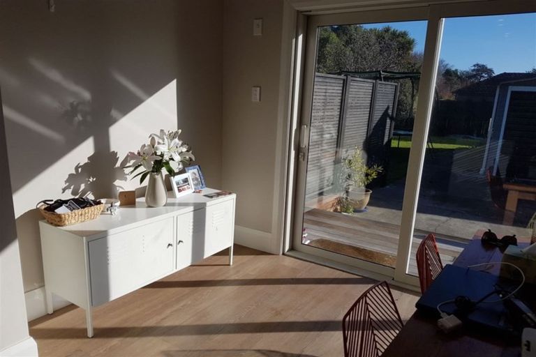 Photo of property in 27 Somerfield Street, Somerfield, Christchurch, 8024