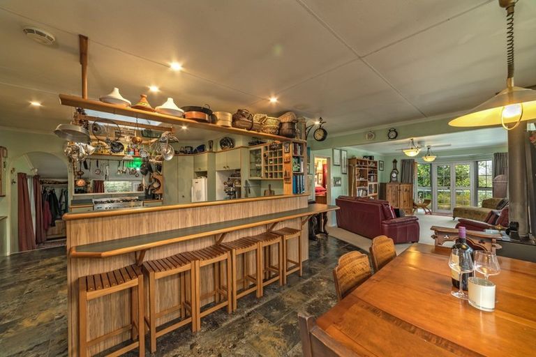 Photo of property in 6 Otira Place, Awapuni, Palmerston North, 4412