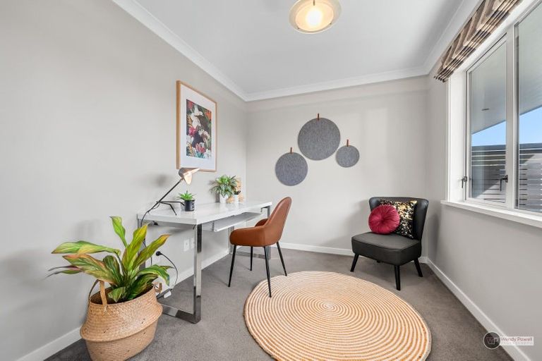 Photo of property in 225 Muritai Road, Eastbourne, Lower Hutt, 5013