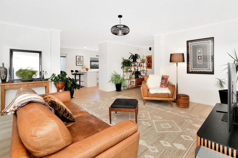 Photo of property in 215 Gloucester Road, Mount Maunganui, 3116