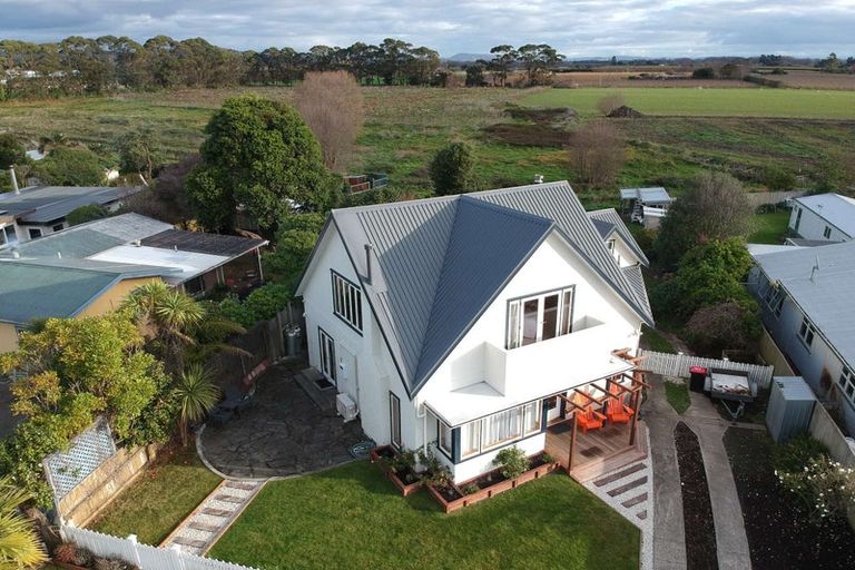 Photo of property in 44 Shrimpton Road, Haumoana, 4102