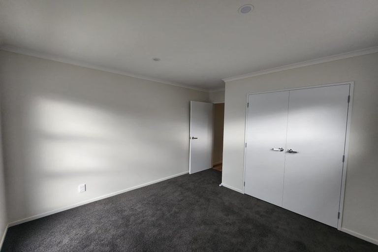 Photo of property in 25 Stockport Grove, Churton Park, Wellington, 6037
