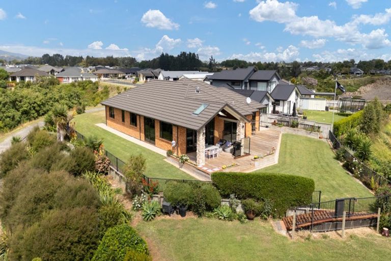 Photo of property in 23 Hyatt Close, Leamington, Cambridge, 3432