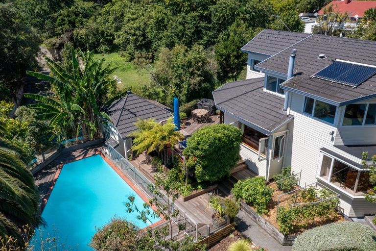 Photo of property in 135a Nile Street, Nelson, 7010