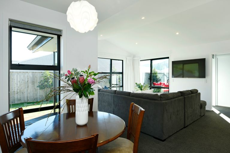 Photo of property in 70 Sanctuary Drive, Stoke, Nelson, 7011