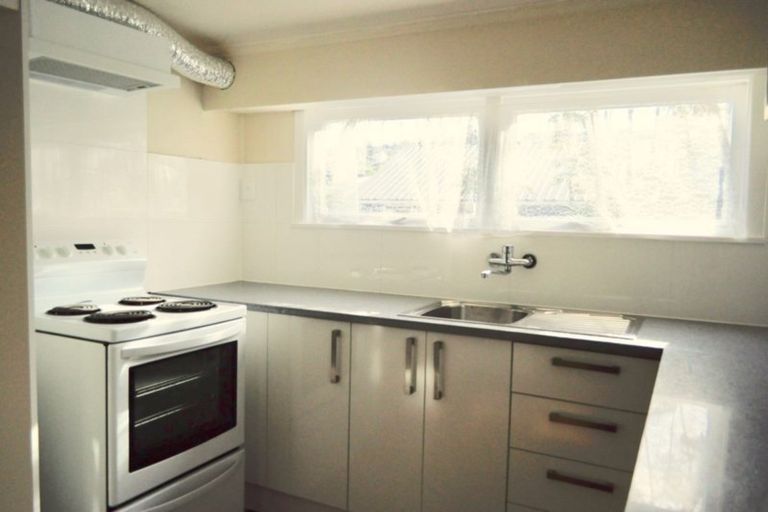 Photo of property in 692 Beach Road, Browns Bay, Auckland, 0630