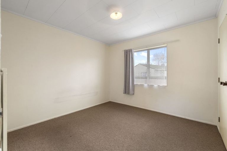 Photo of property in 16 Aspen Place, Owhata, Rotorua, 3010